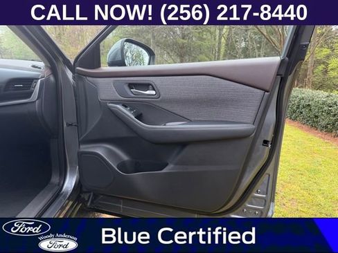 Used 2023 Nissan Rogue SV AWD/4WD image 25