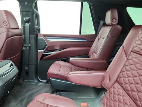 Used 2025 Cadillac Escalade Sport w/ Touring Package image 33