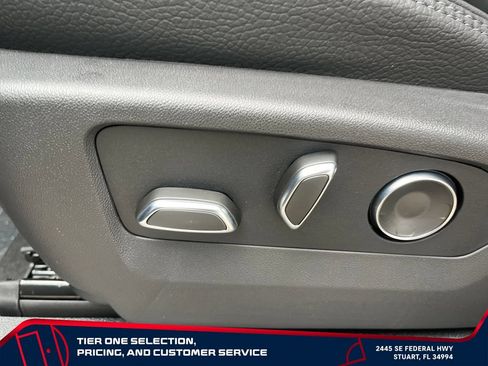 New 2026 GMC Yukon Denali AWD/4WD image 14