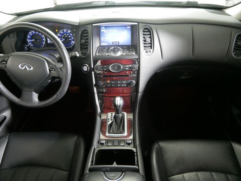Used 2017 INFINITI QX50 AWD w/ Premium Plus Package image 10