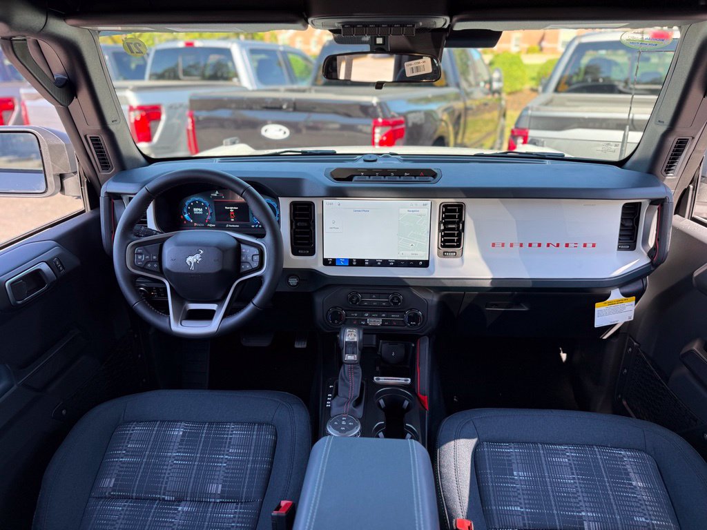 New 2026 Ford Bronco Heritage Edition AWD/4WD image 2