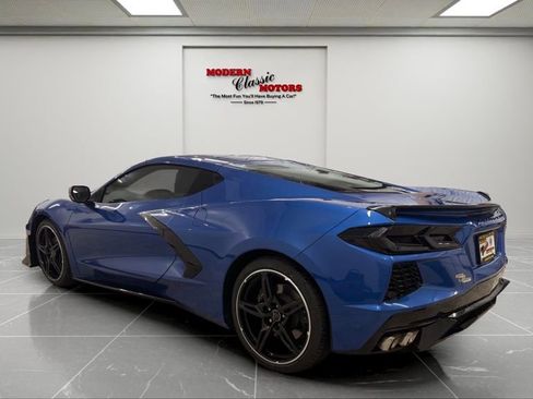 Used 2023 Chevrolet Corvette Stingray Coupe w/ 1LT RWD image 5