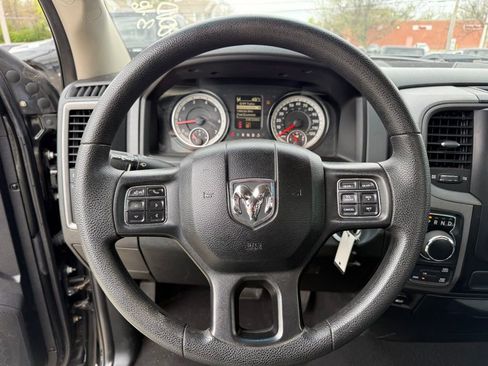 Used 2017 RAM 1500 Express w/ Black Ram 1500 Express Group image 15