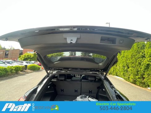 Used 2024 Chevrolet Blazer EV LT AWD/4WD image 55
