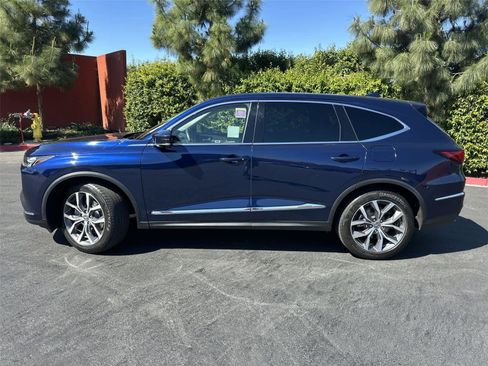 Used 2023 Acura MDX FWD w/ Technology Package image 3