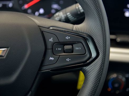 Used 2024 Chevrolet Trax LS w/ Driver Confidence Package FWD image 23