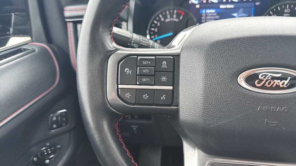 Used 2023 Ford Expedition Limited AWD/4WD image 23