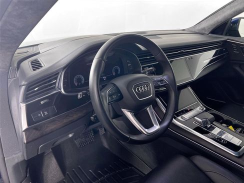 Used 2022 Audi Q8 Prestige AWD/4WD image 9