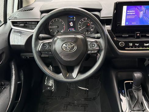 Certified 2024 Toyota Corolla LE image 14
