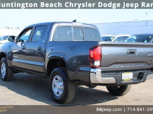 Used 2022 Toyota Tacoma SR5 image 3