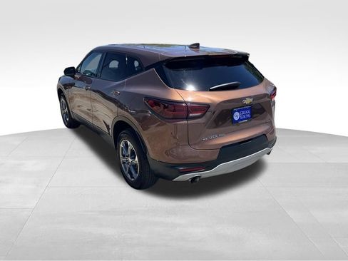 Used 2023 Chevrolet Blazer LT AWD/4WD image 4