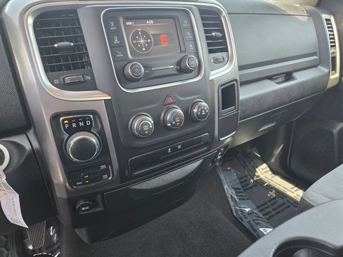 Used 2024 RAM 1500 Classic SLT AWD/4WD image 23