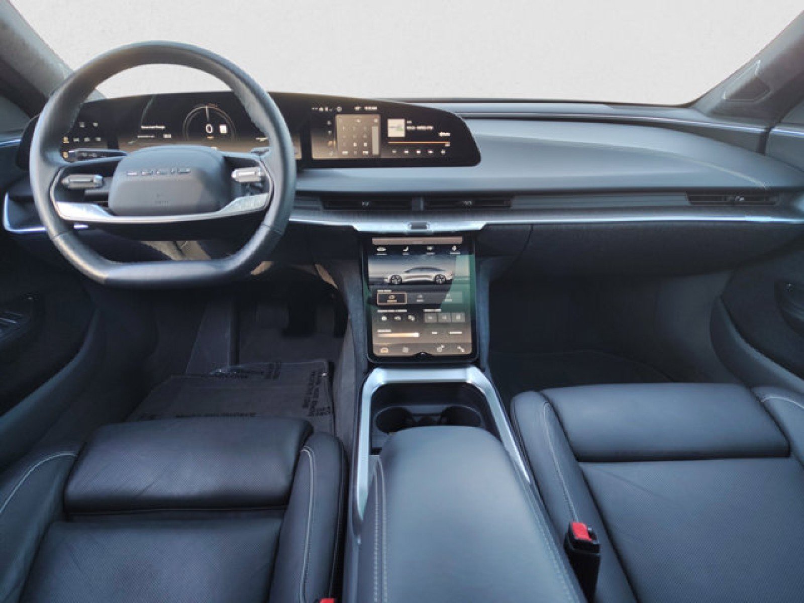 Used 2025 Lucid Air Touring AWD/4WD image 13