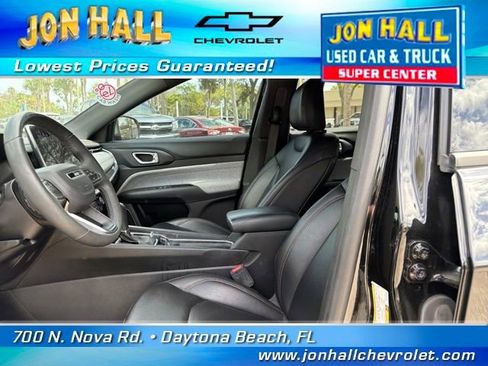 Used 2024 Jeep Compass Latitude image 16