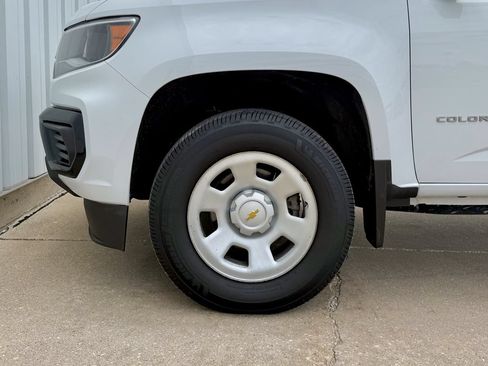 Used 2022 Chevrolet Colorado W/T w/ WT Convenience Package AWD/4WD image 39