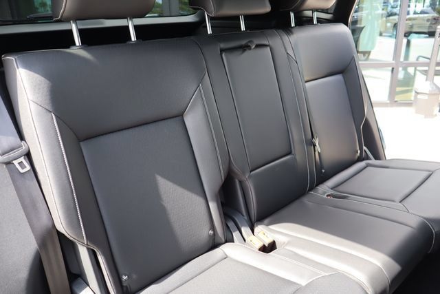 Used 2020 Volkswagen Atlas Cross Sport SEL AWD/4WD image 16