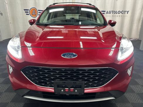 Used 2020 Ford Escape Titanium AWD/4WD image 3