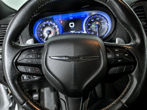 Used 2019 Chrysler 300 S RWD image 23