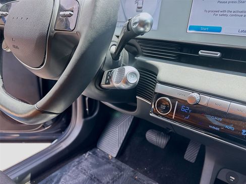 Used 2024 Hyundai Ioniq 5 SEL RWD image 21