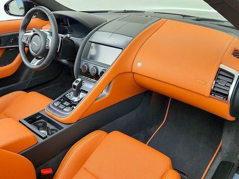 Used 2024 Jaguar F-TYPE R-Dynamic RWD image 21