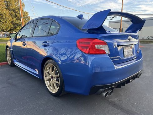 Used 2015 Subaru WRX STI Launch Edition image 9