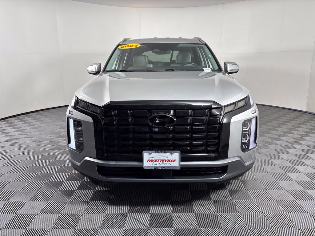 Used 2024 Hyundai Palisade SEL FWD image 17