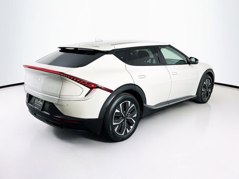 Used 2024 Kia EV6 Light image 9