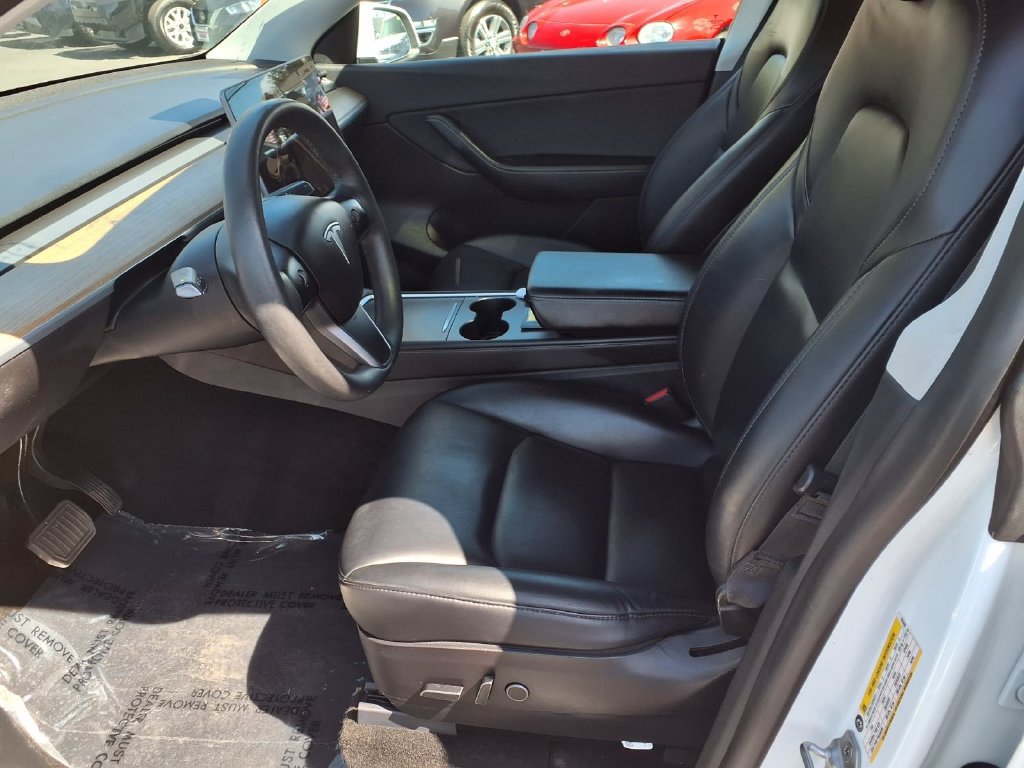 Used 2021 Tesla Model Y Long Range AWD/4WD image 17