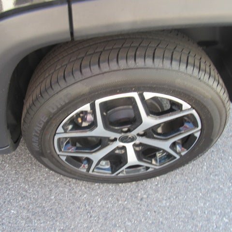 Used 2025 Jeep Compass Limited AWD/4WD image 6