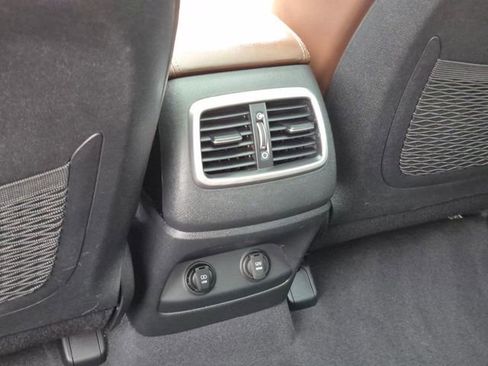 Used 2020 Kia Sorento SX FWD image 18