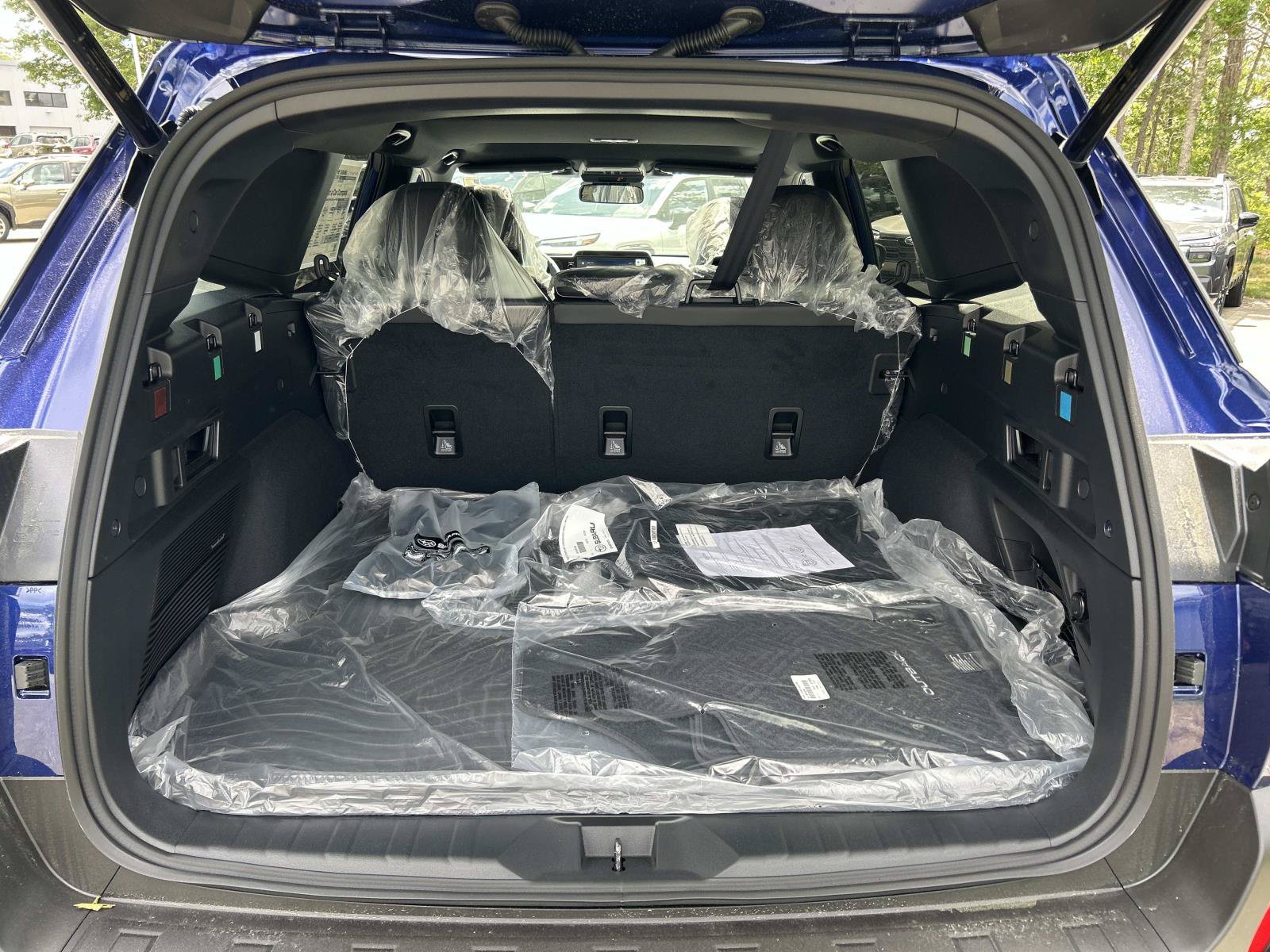 New 2026 Subaru Outback Limited AWD/4WD image 7