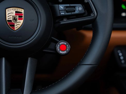 Used 2026 Porsche 911 GTS image 38