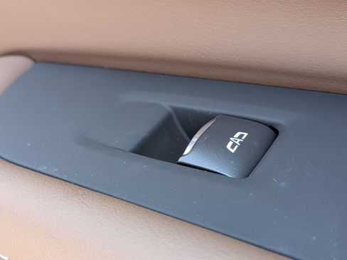 New 2026 Chevrolet Tahoe High Country AWD/4WD image 41