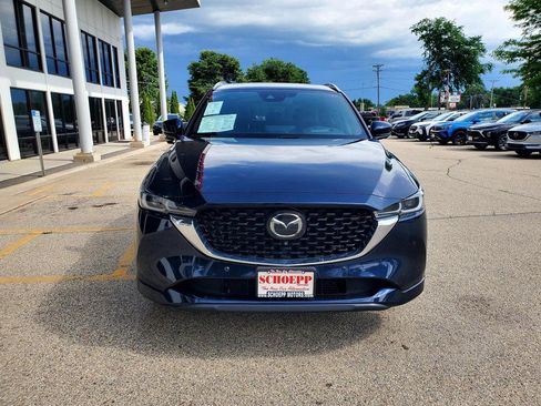 Used 2023 MAZDA CX-5 Signature AWD/4WD image 2