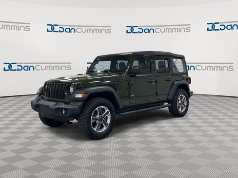 Used 2022 Jeep Wrangler Unlimited Sport image 4