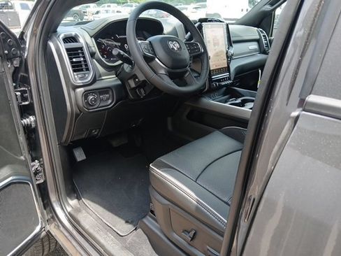 New 2026 RAM 2500 Laramie AWD/4WD image 52