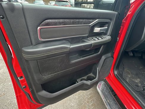 Used 2024 RAM 2500 Big Horn w/ Bed Utility Group image 14