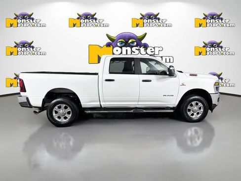 Used 2025 RAM 2500 Big Horn AWD/4WD image 4