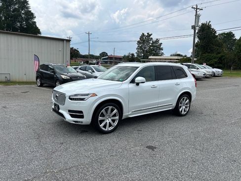 Used 2018 Volvo XC90 T6 Inscription w/ Convenience Package image 2