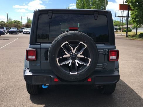 Used 2024 Jeep Wrangler Unlimited AWD/4WD image 5