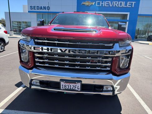 Used 2020 Chevrolet Silverado 2500 LTZ w/ LTZ Premium Package image 3