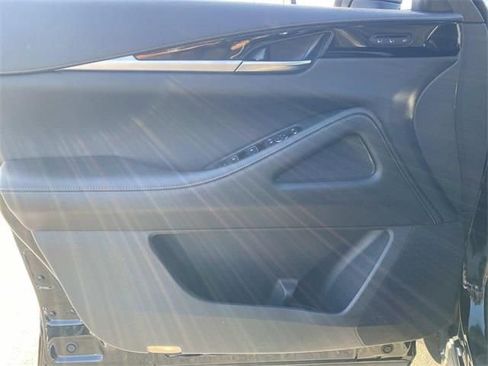 Used 2024 INFINITI QX60 Pure image 11