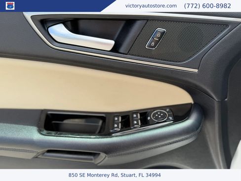 Used 2017 Ford Edge SEL w/ Equipment Group 201A FWD image 30