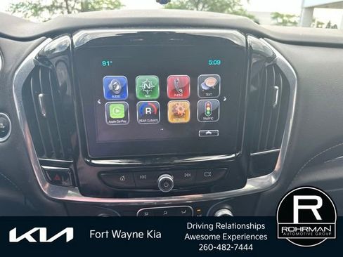 Used 2018 Chevrolet Traverse LT AWD/4WD image 10
