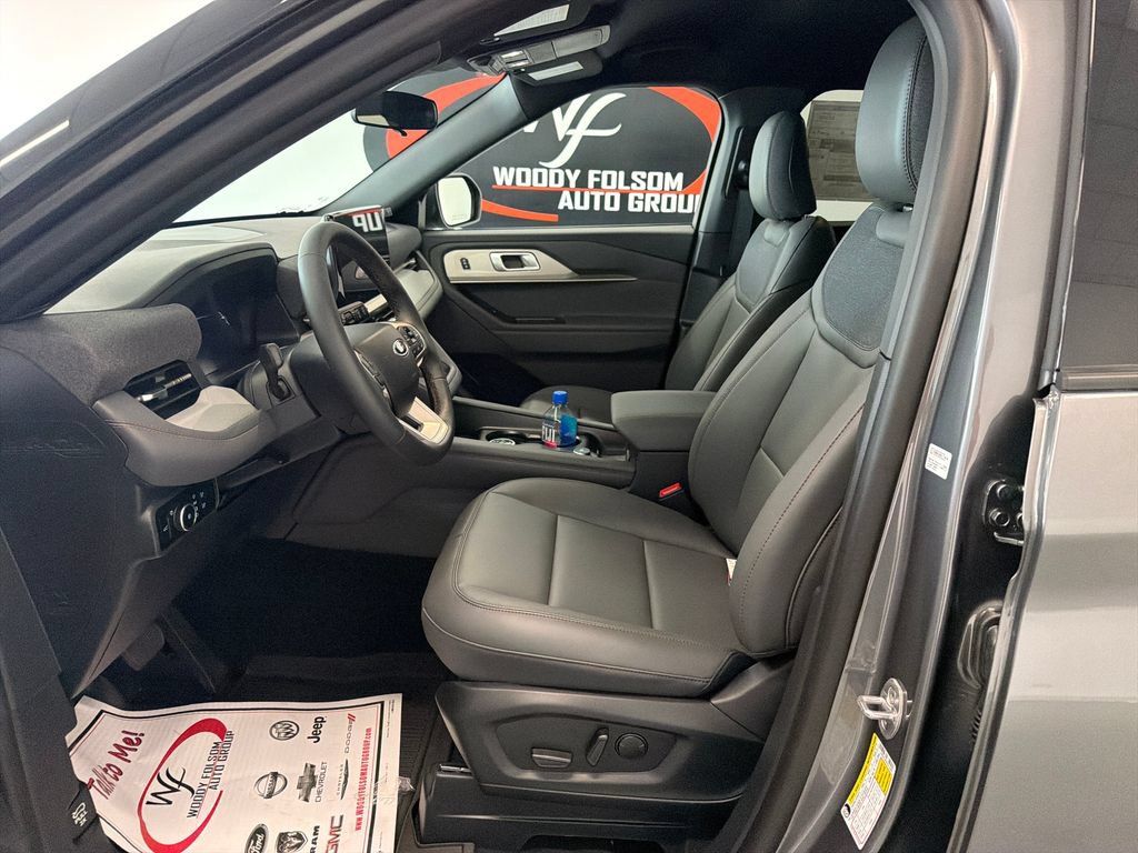 New 2027 Ford Explorer Active w/ Active Comfort Package RWD image 11
