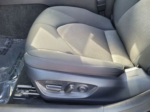 Used 2023 Toyota Camry LE w/ Convenience Package image 17