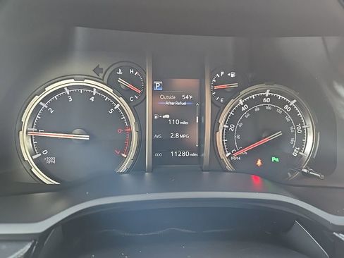 Used 2024 Toyota 4Runner Limited image 14