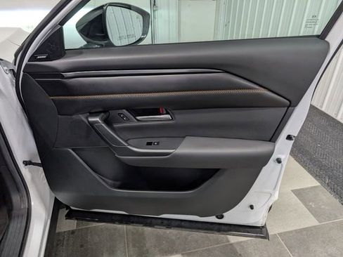 Used 2025 MAZDA CX-50 2.5 Hybrid w/ Premium Plus Pkg image 28