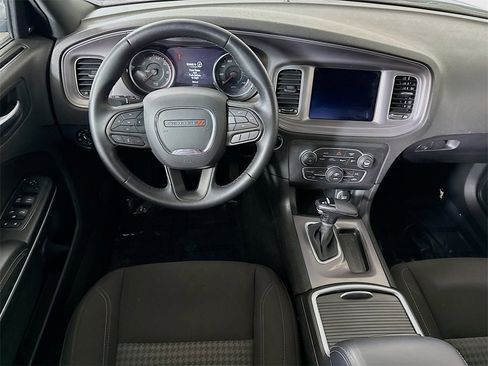 Used 2023 Dodge Charger SXT image 4