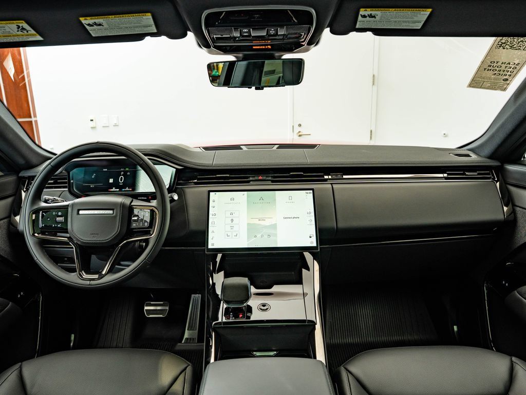New 2026 Land Rover Range Rover Sport Dynamic SE AWD/4WD image 4